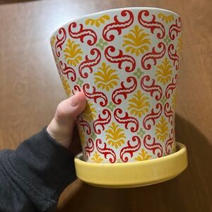 Norcal vintage flower pot